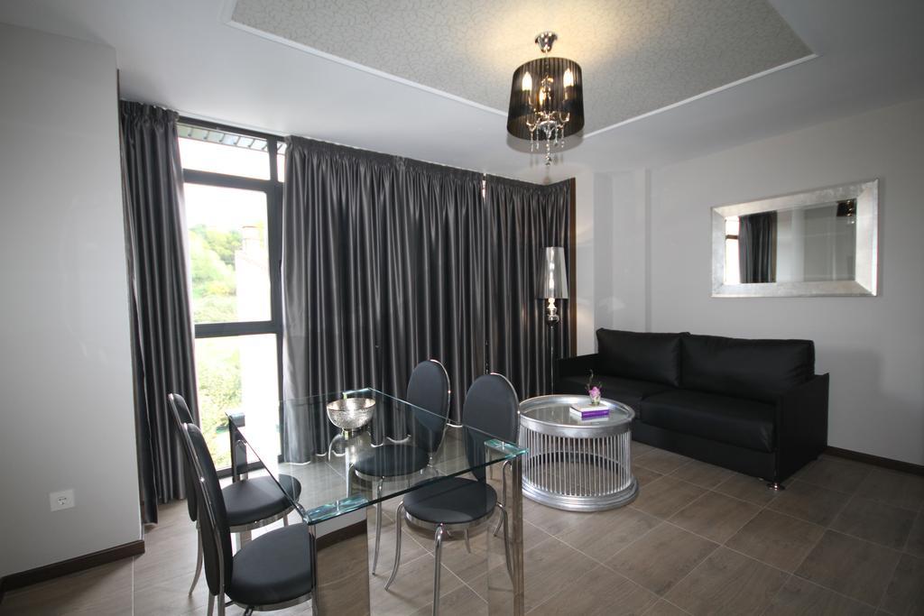 Alvear Suites Redondela Room photo