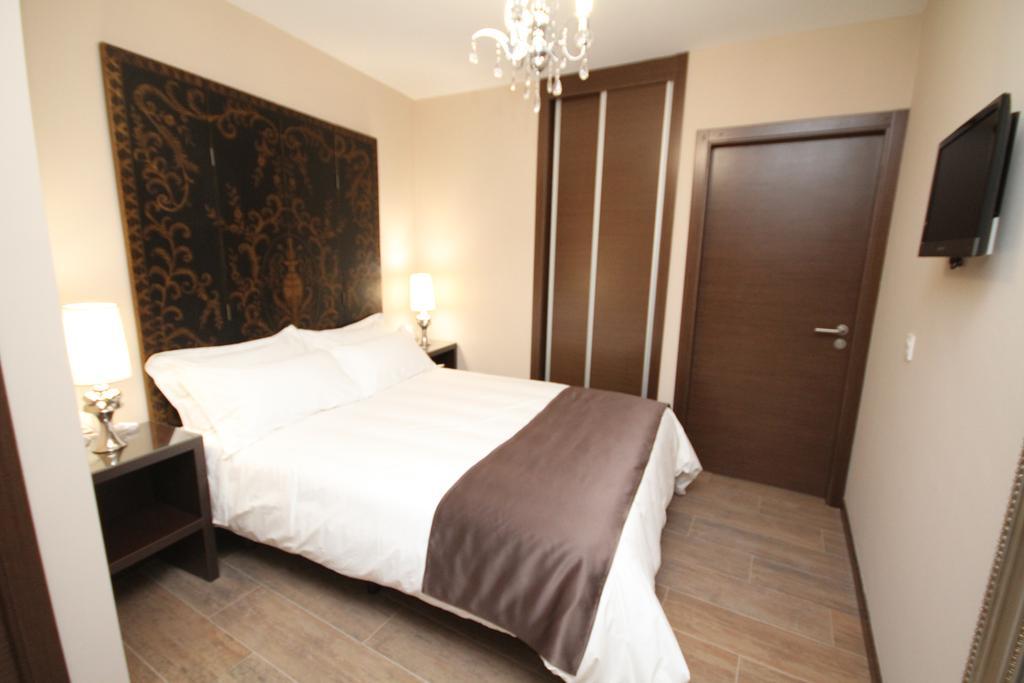 Alvear Suites Redondela Room photo