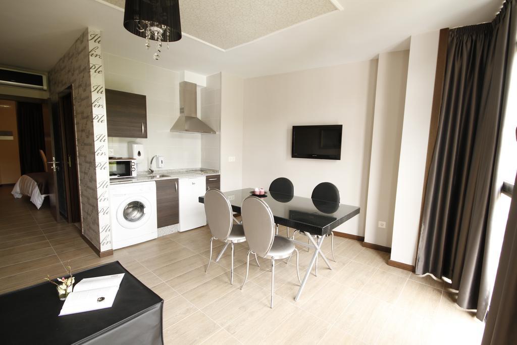 Alvear Suites Redondela Room photo