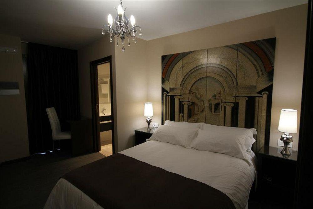 Alvear Suites Redondela Exterior photo