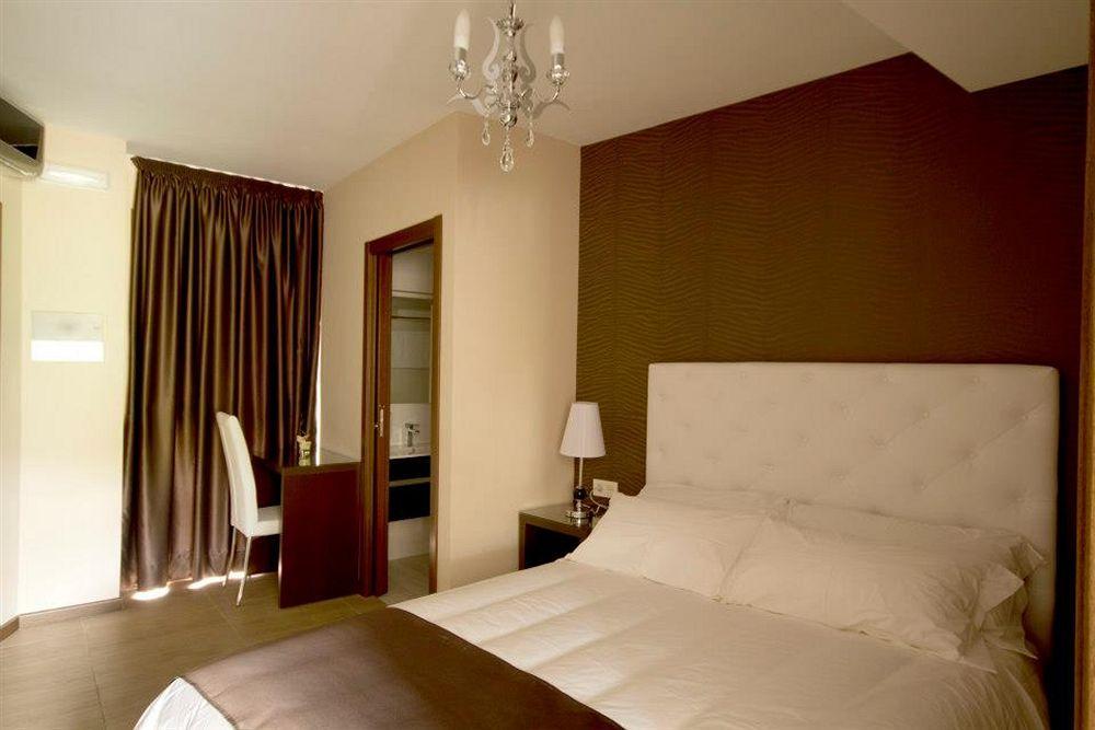 Alvear Suites Redondela Exterior photo