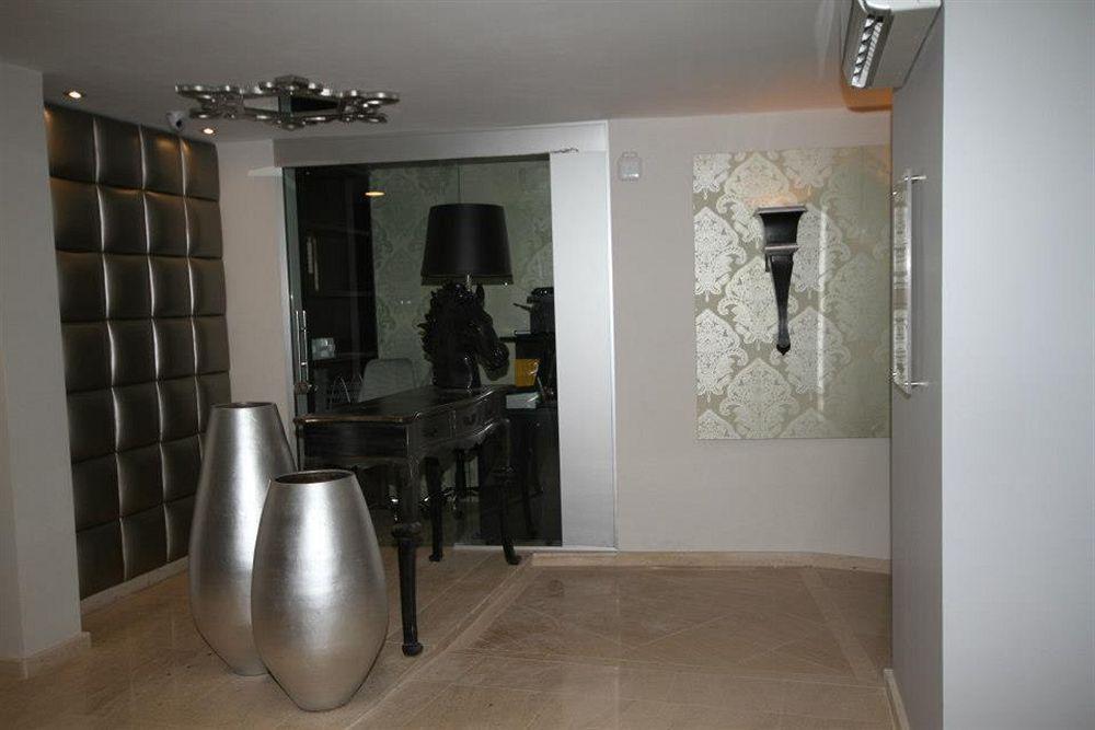 Alvear Suites Redondela Exterior photo